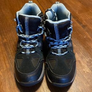 Kids hiking boots, size 6, black & light blue, LL Bean. Worn once.